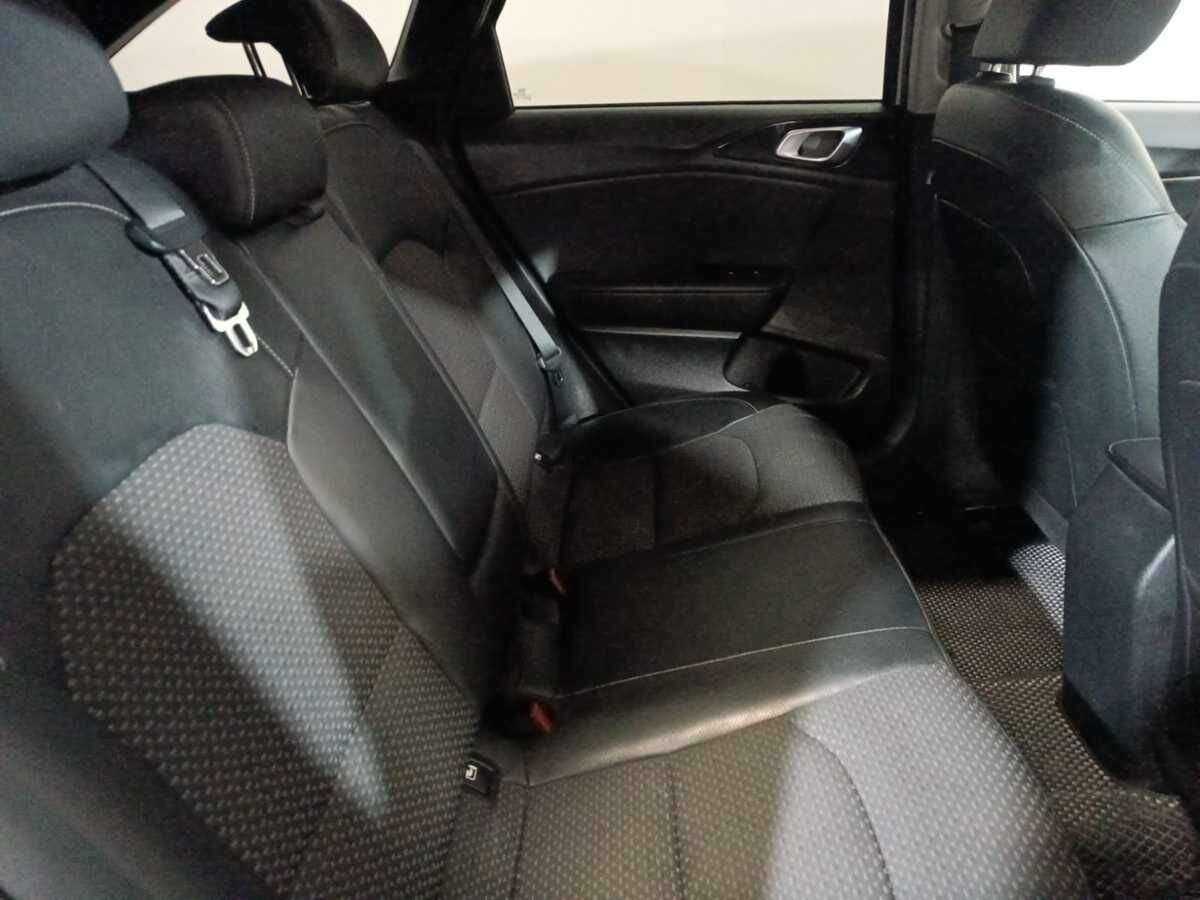 Купить Kia Ceed, 2021, 68 366 км.. Фото: #10