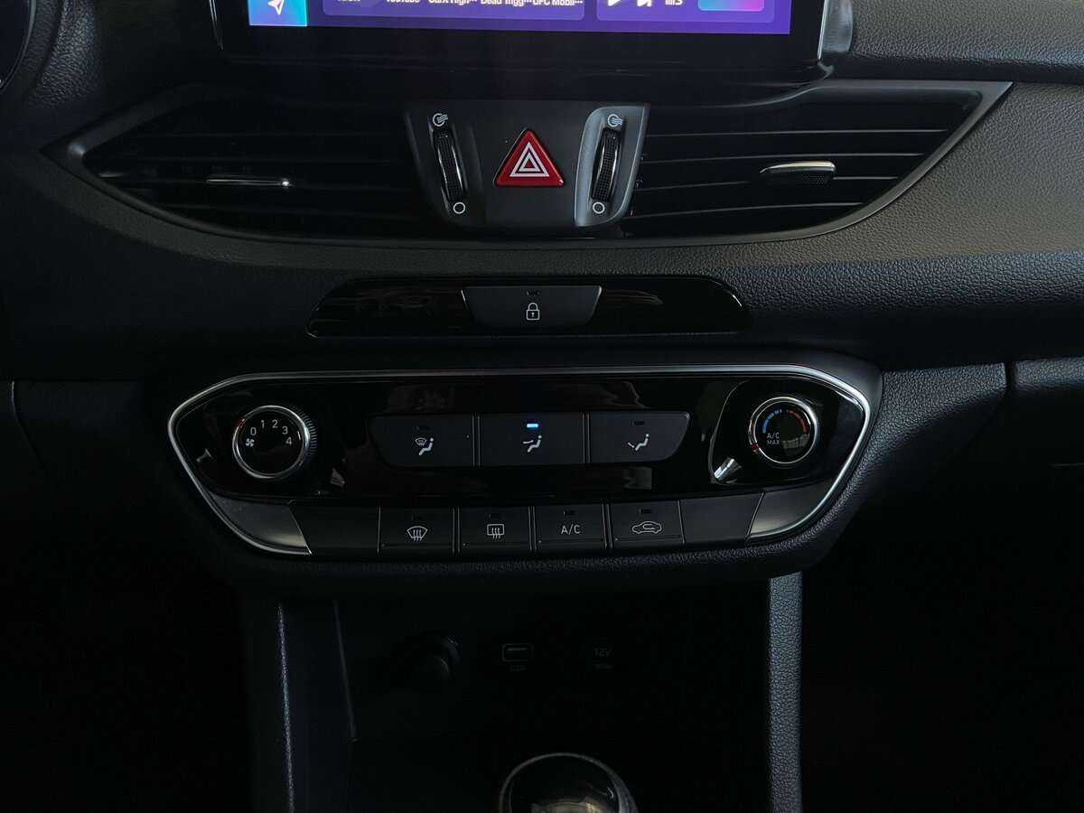 Купить Hyundai i30, 2022, 48 101 км.. Фото: #12