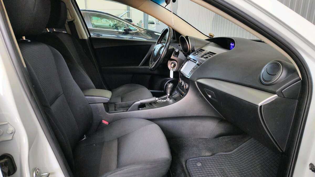 Купить Мазда 3, 2012, 260 171 км.. Фото: #13