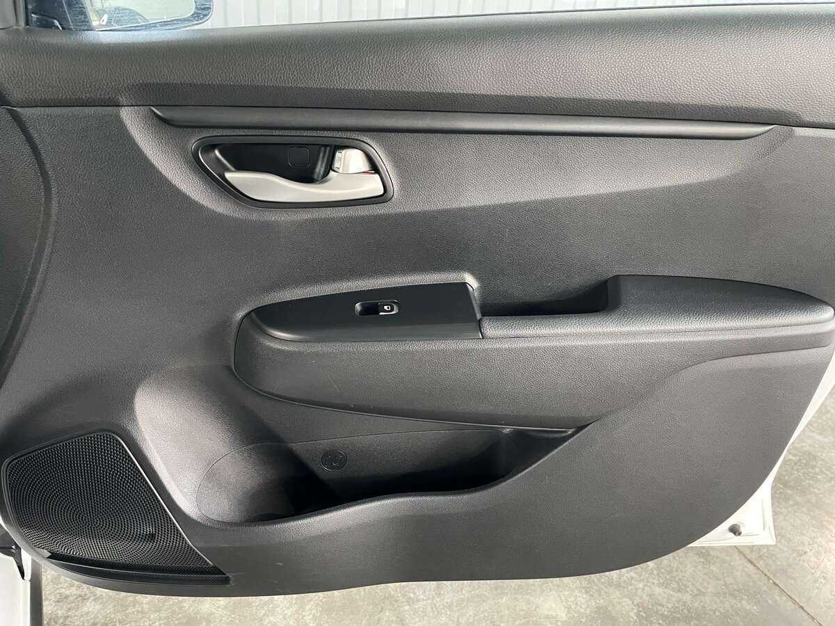 Купить Киа Рио, 2018, 85 416 км.. Фото: #21