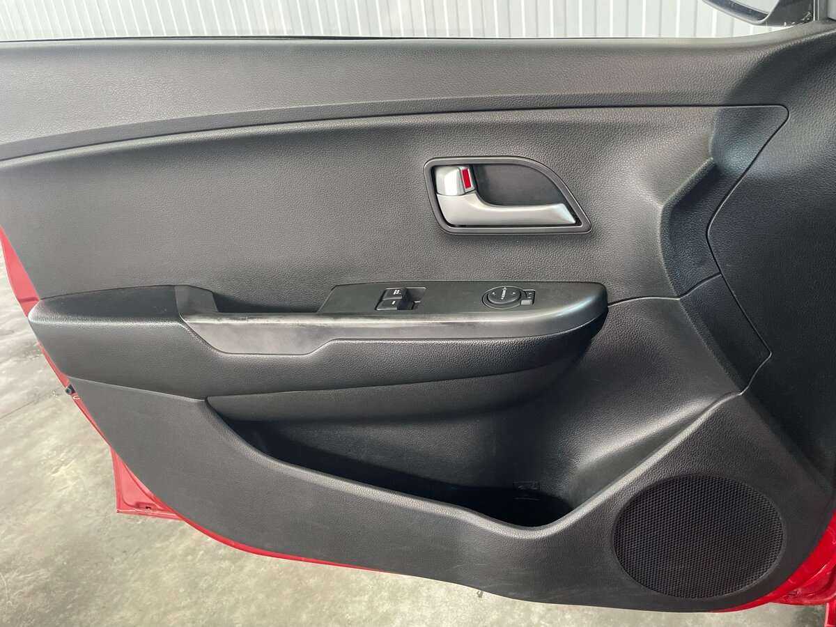 Купить Киа Рио, 2015, 158 645 км.. Фото: #20