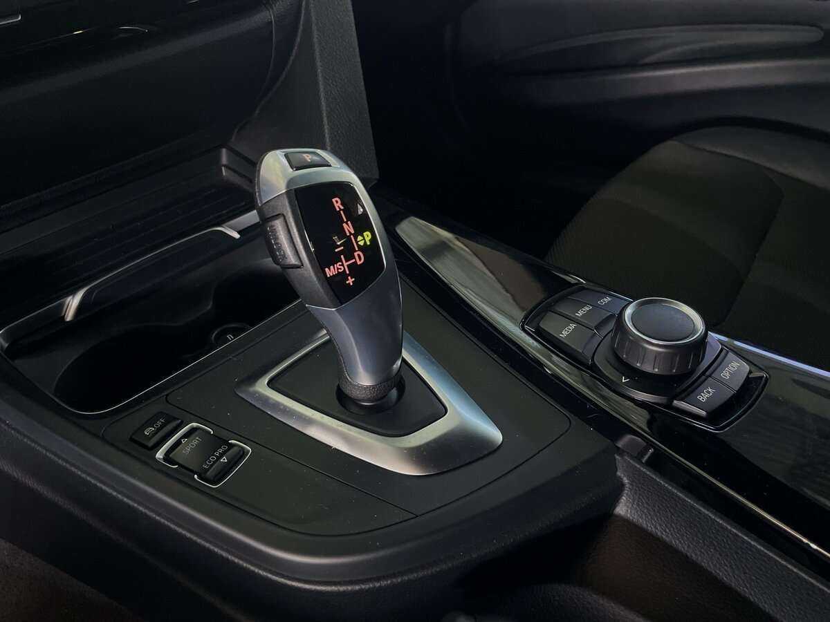 Купить BMW 3 серии, 2018, 129 300 км.. Фото: #14