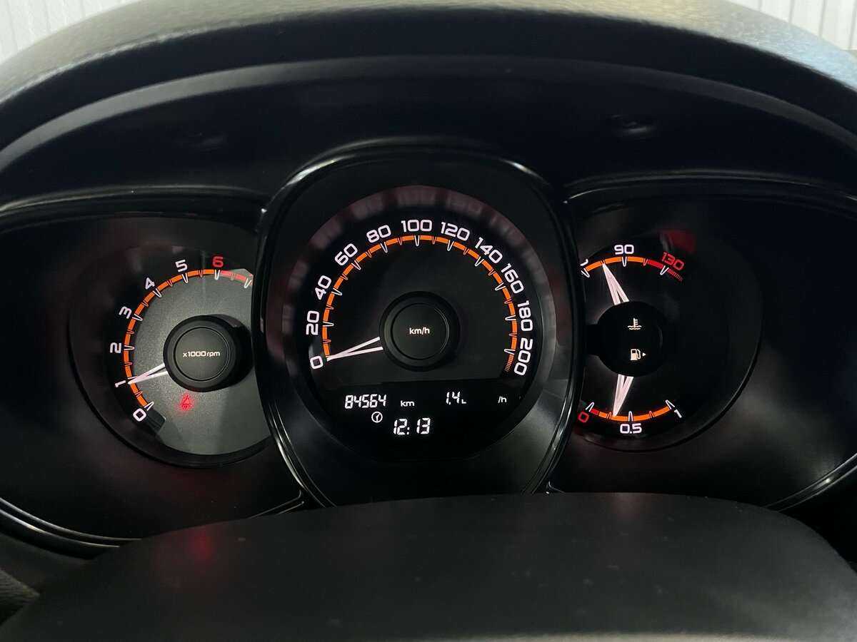 Купить Лада (ВАЗ) Веста, 2018, 84 564 км.. Фото: #12