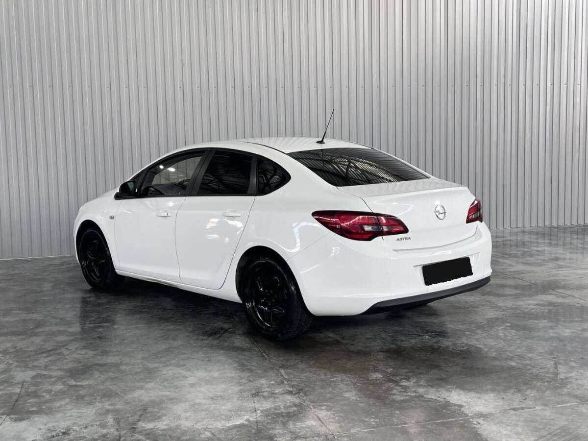 Купить Опель Астра, 2013, 205 254 км.. Фото: #6