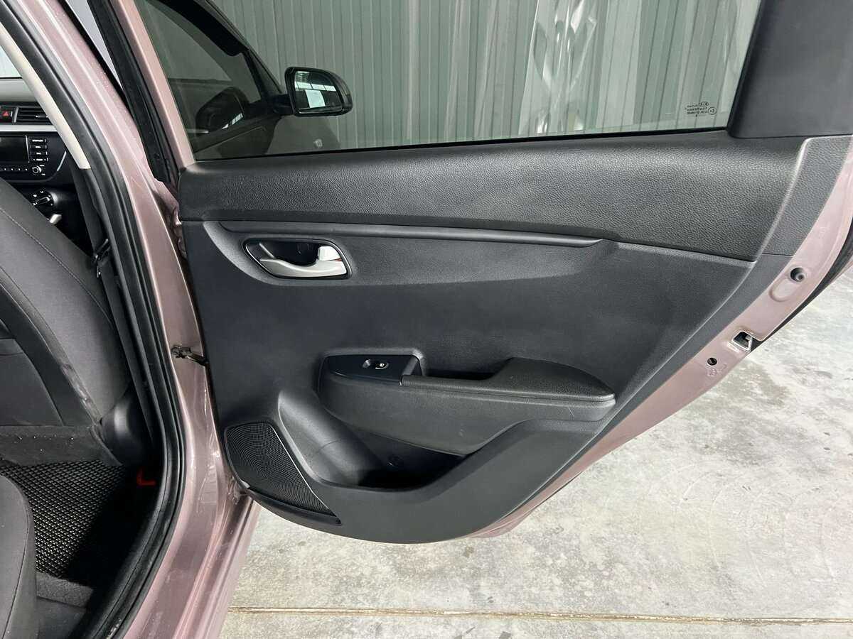 Купить Киа Рио, 2018, 99 396 км.. Фото: #18