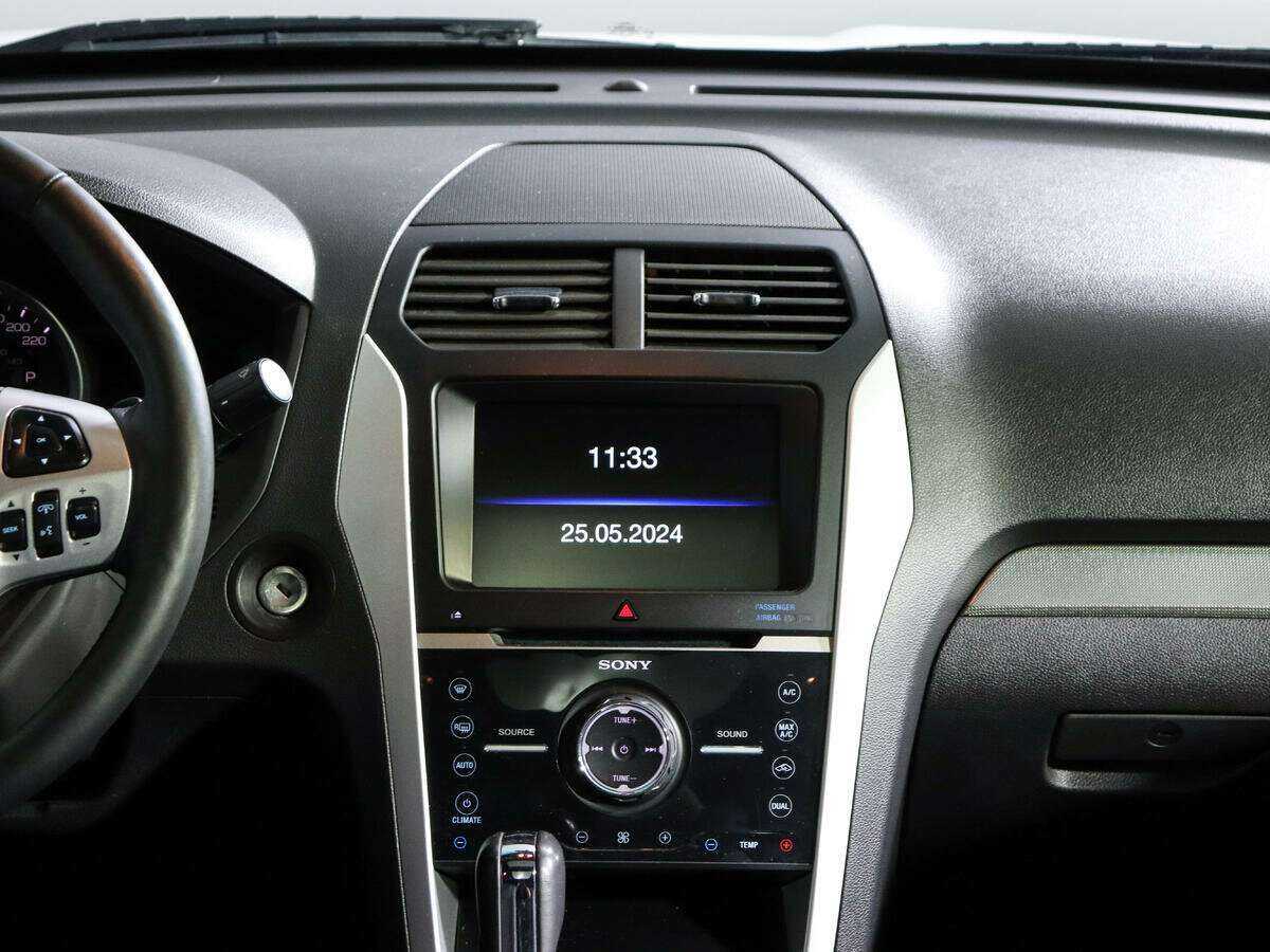 Купить Ford Explorer, 2015, 79 296 км.. Фото: #13