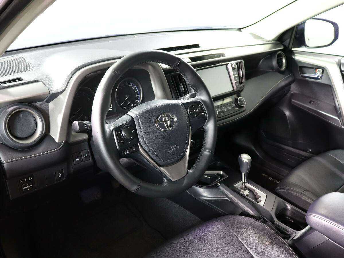 Купить Toyota RAV4, 2017, 141 211 км.. Фото: #11