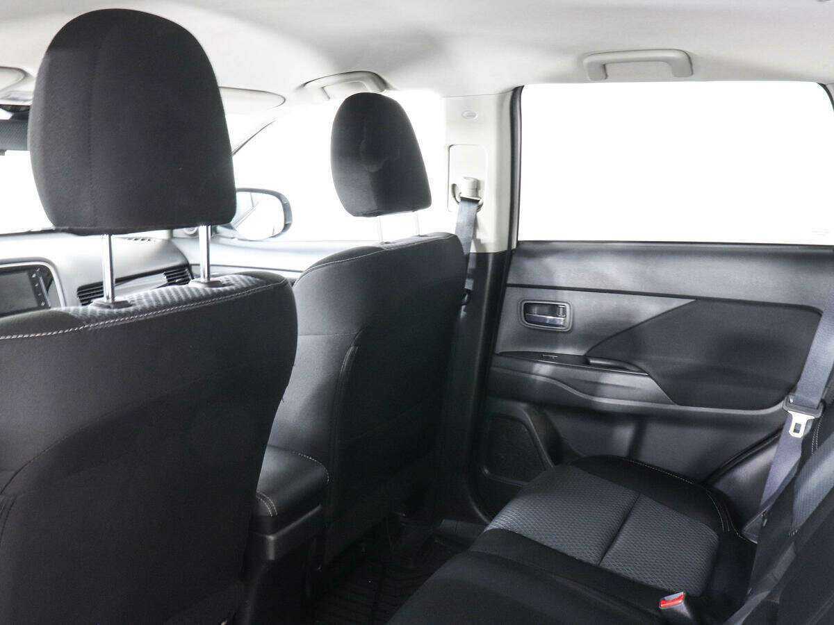 Купить Mitsubishi Outlander, 2019, 91 367 км.. Фото: #11