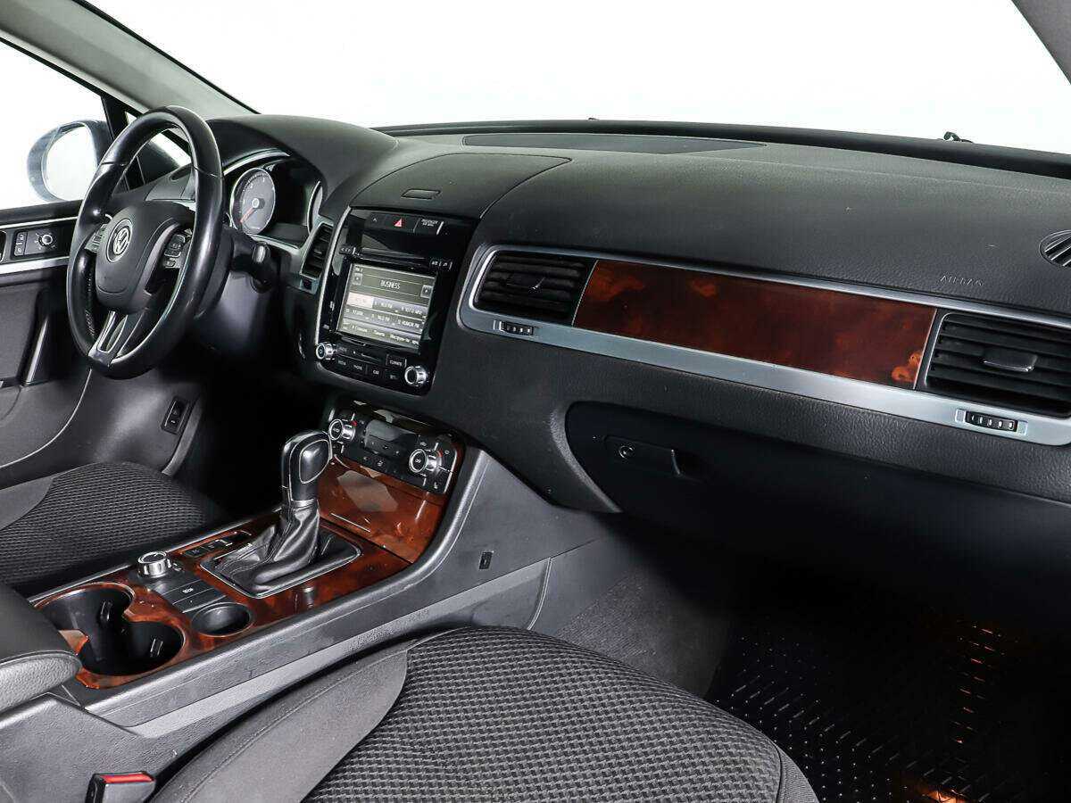 Купить Volkswagen Touareg, 2013, 321 298 км.. Фото: #8