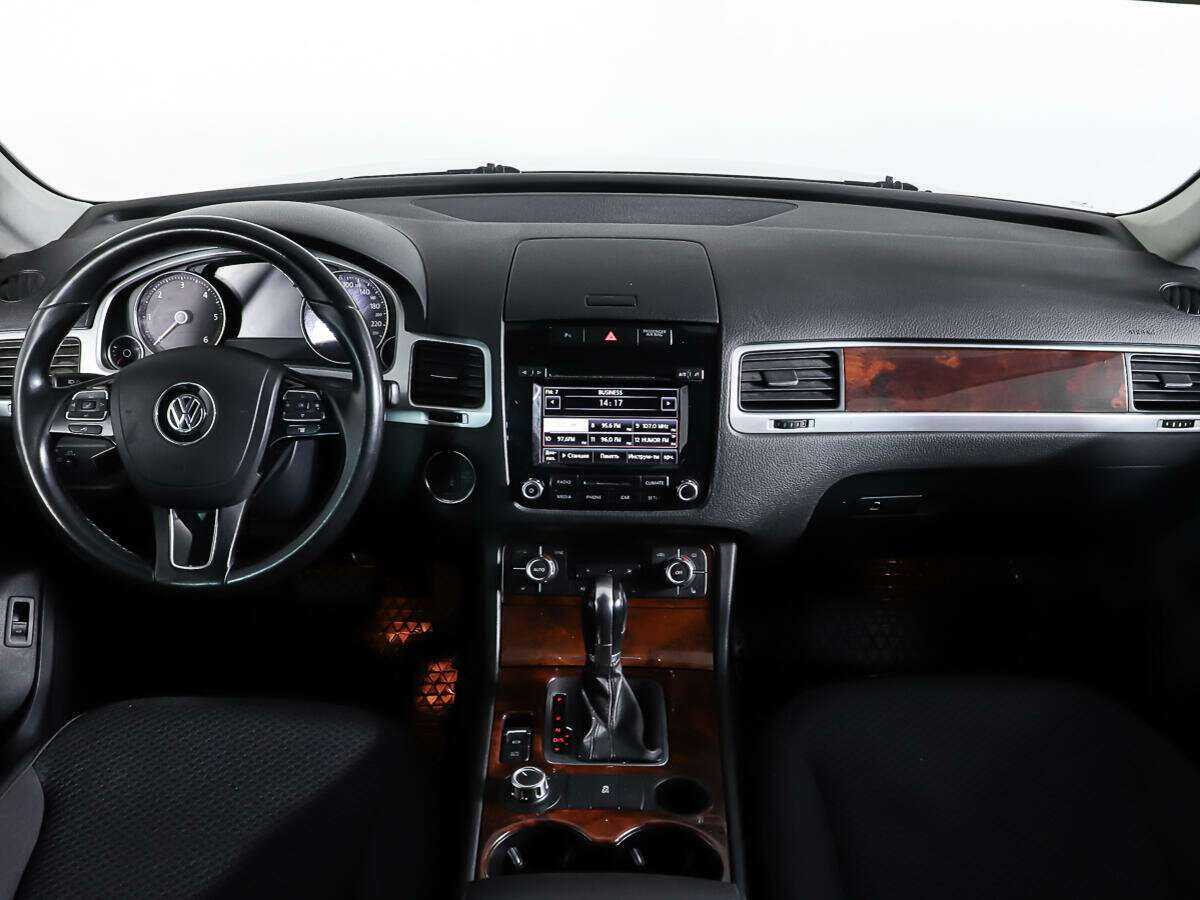 Купить Volkswagen Touareg, 2013, 321 298 км.. Фото: #10