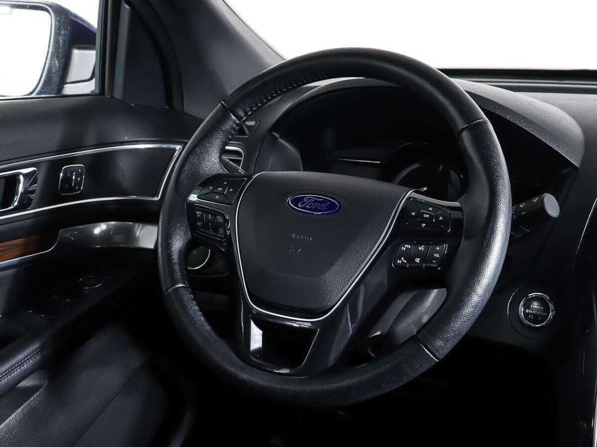 Купить Ford Explorer, 2017, 38 641 км.. Фото: #19