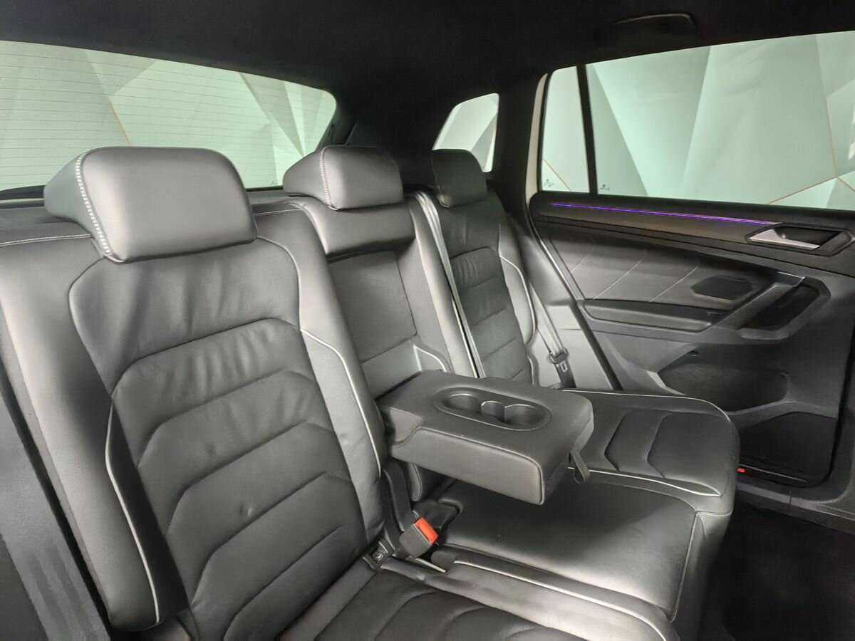 Купить Volkswagen Tiguan, 2021, 48 962 км.. Фото: #12