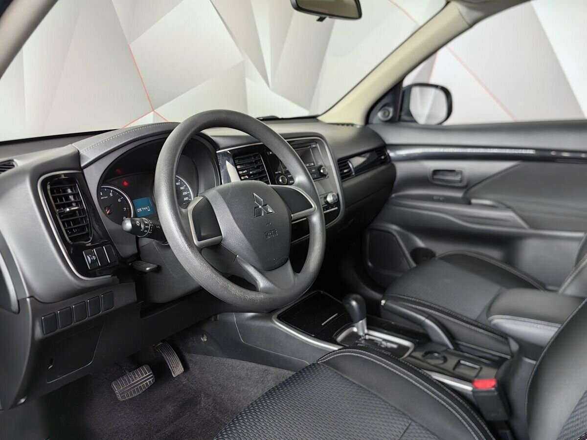 Купить Mitsubishi Outlander, 2020, 97 445 км.. Фото: #12