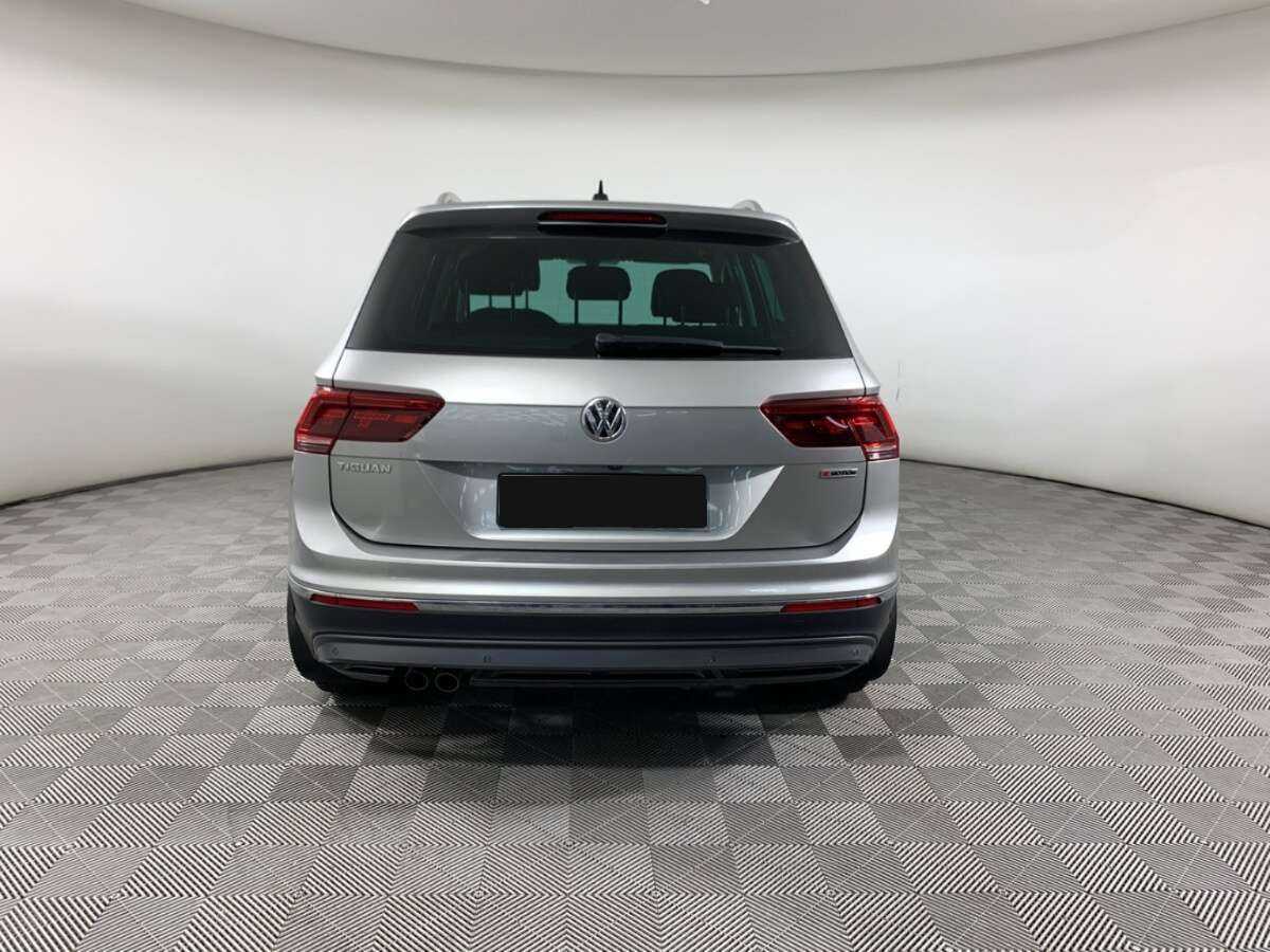 Купить Volkswagen Tiguan, 2018, 84 358 км.. Фото: #4