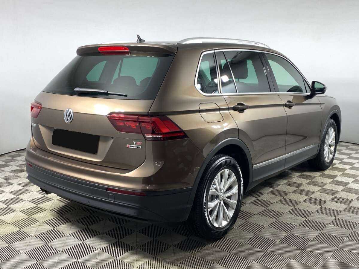 Купить Volkswagen Tiguan, 2017, 86 330 км.. Фото: #4