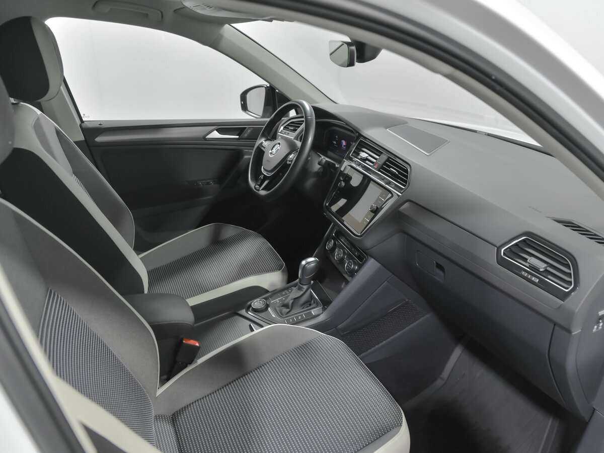 Купить Volkswagen Tiguan, 2020, 72 673 км.. Фото: #13