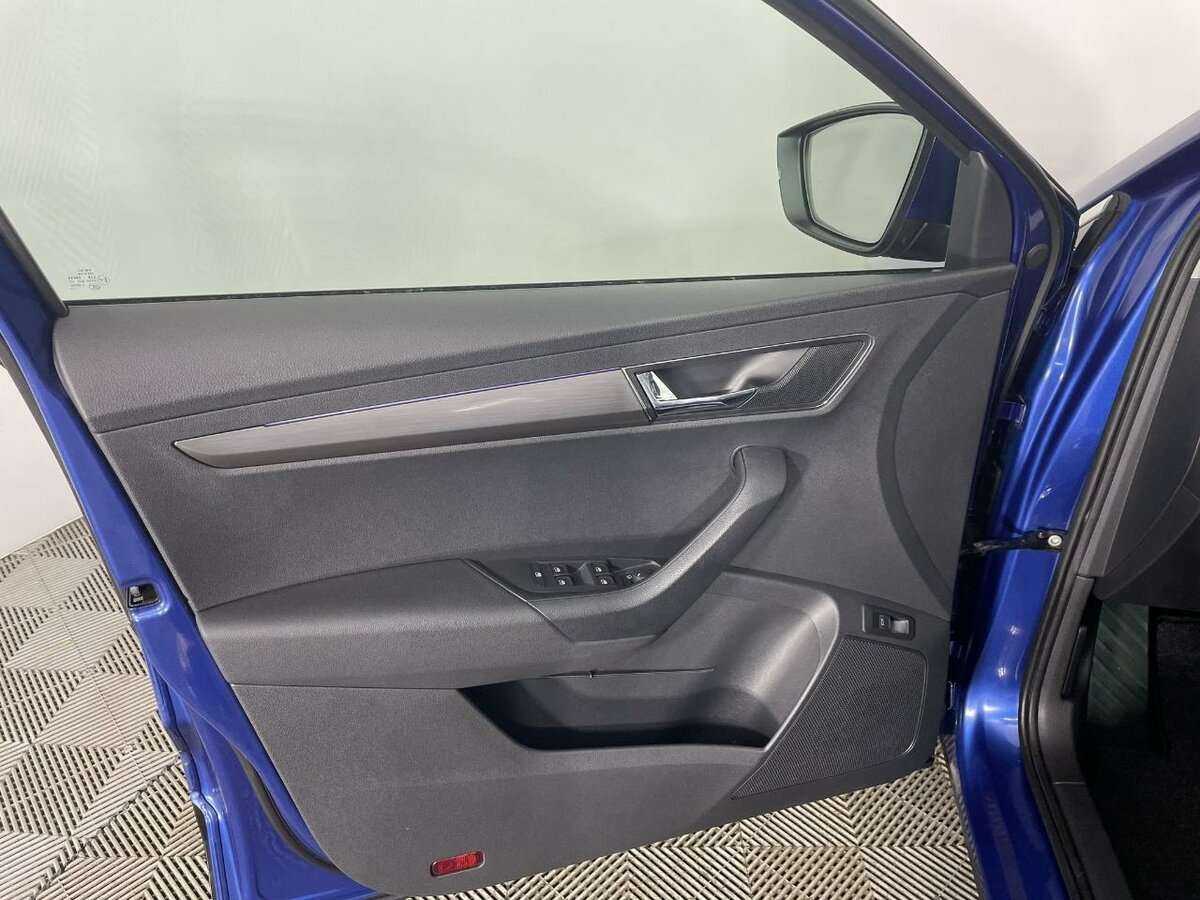 Купить Skoda Karoq, 2020, 64 989 км.. Фото: #4