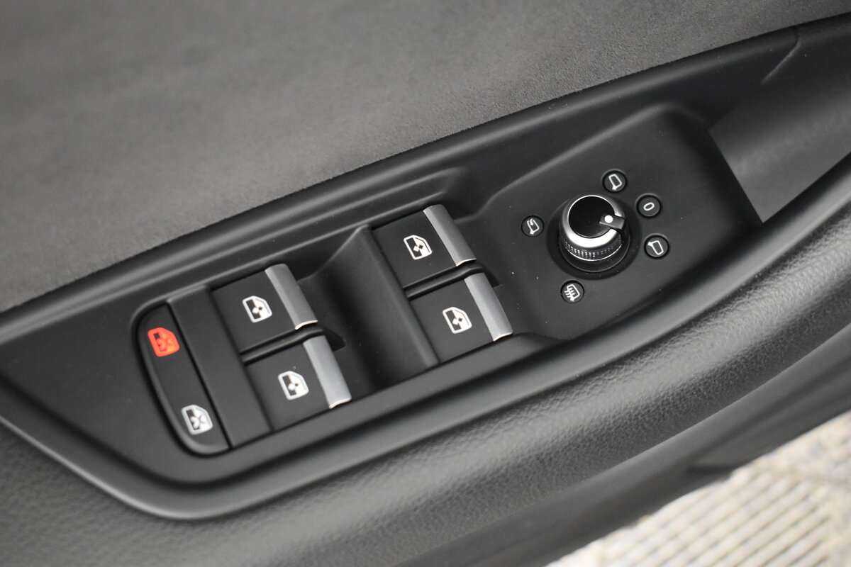 Купить Audi A4, 2018, 83 564 км.. Фото: #10