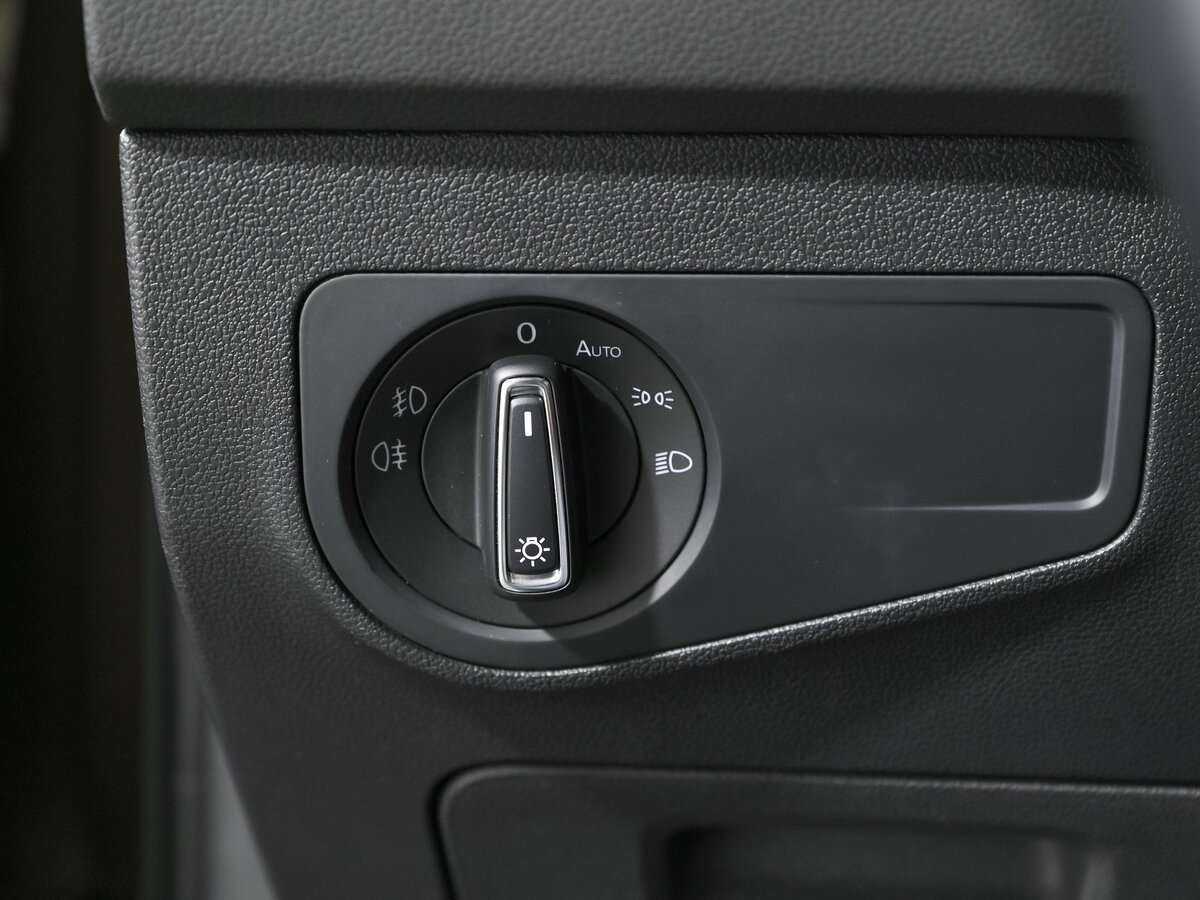 Купить Volkswagen Tiguan, 2018, 72 351 км.. Фото: #11