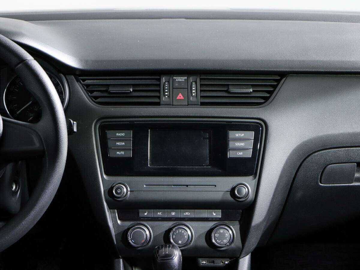 Купить Шкода Октавия, 2016, 128 639 км.. Фото: #10