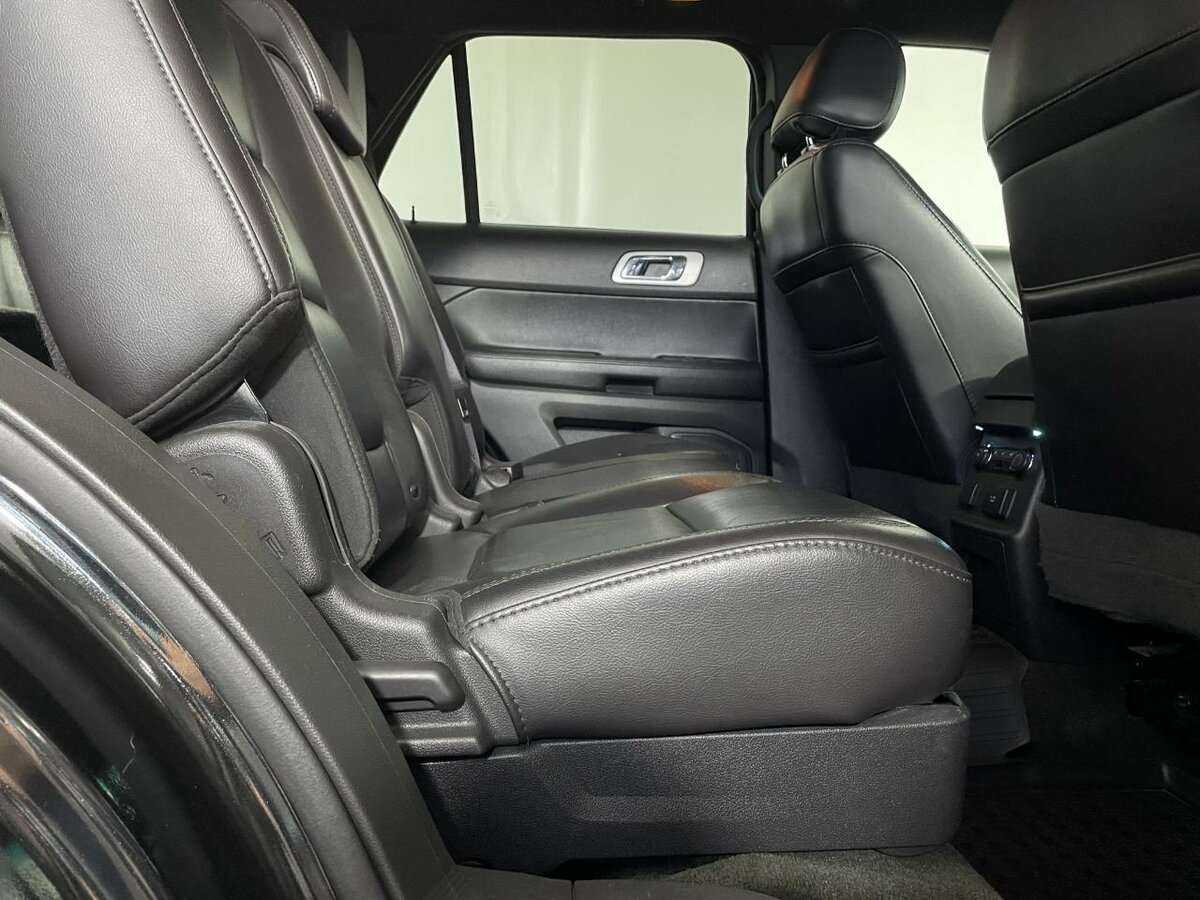 Купить Ford Explorer, 2013, 192 287 км.. Фото: #16
