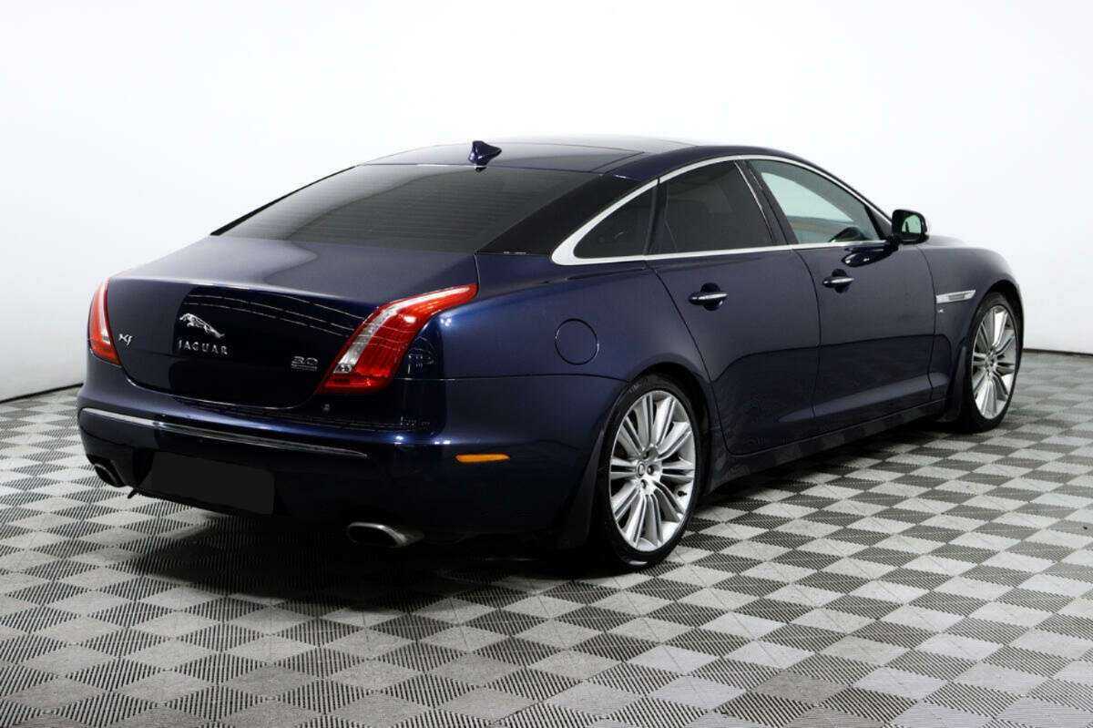 Купить Jaguar XJ, 2013, 121 675 км.. Фото: #4