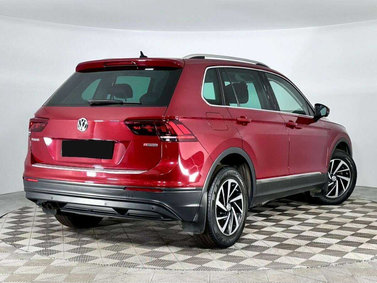 Купить Volkswagen Tiguan, 2018, 95 680 км.. Фото: #1