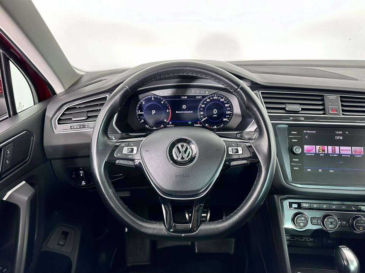 Купить Volkswagen Tiguan, 2018, 95 680 км.. Фото: #11