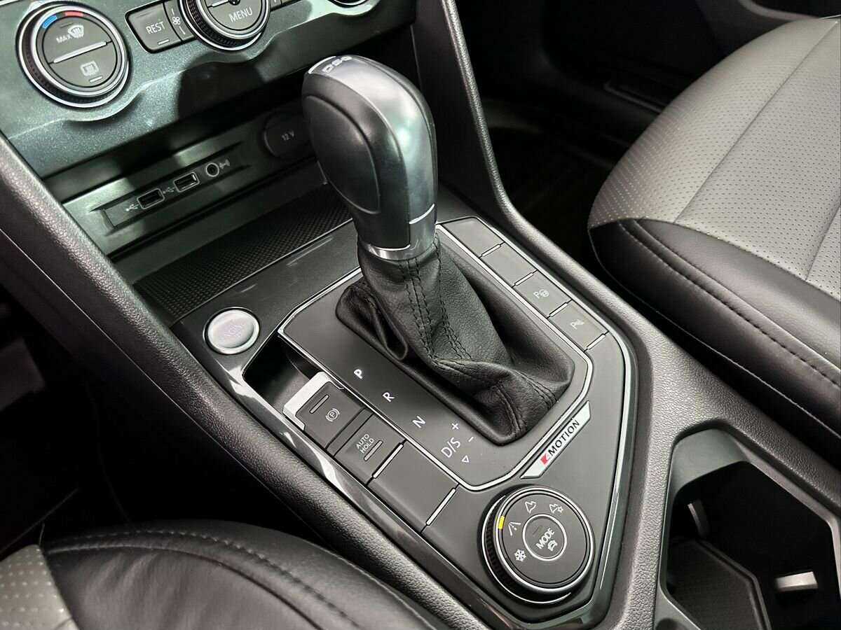 Купить Volkswagen Tiguan, 2018, 95 680 км.. Фото: #15