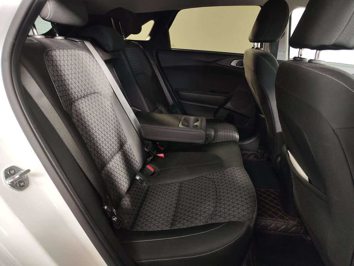 Купить Kia Ceed, 2020, 31 518 км.. Фото: #8