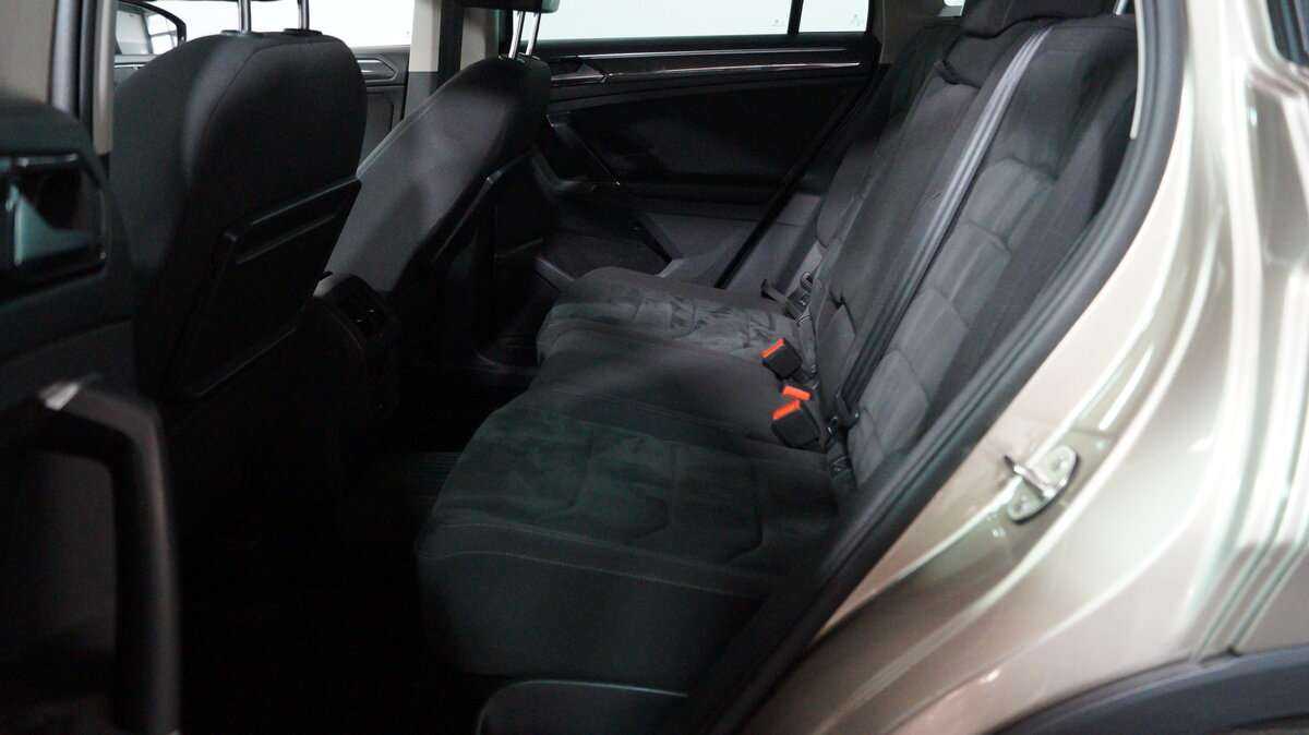 Купить Volkswagen Tiguan, 2018, 176 587 км.. Фото: #10