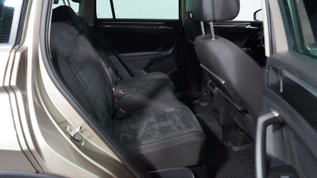 Купить Volkswagen Tiguan, 2018, 176 587 км.. Фото: #12