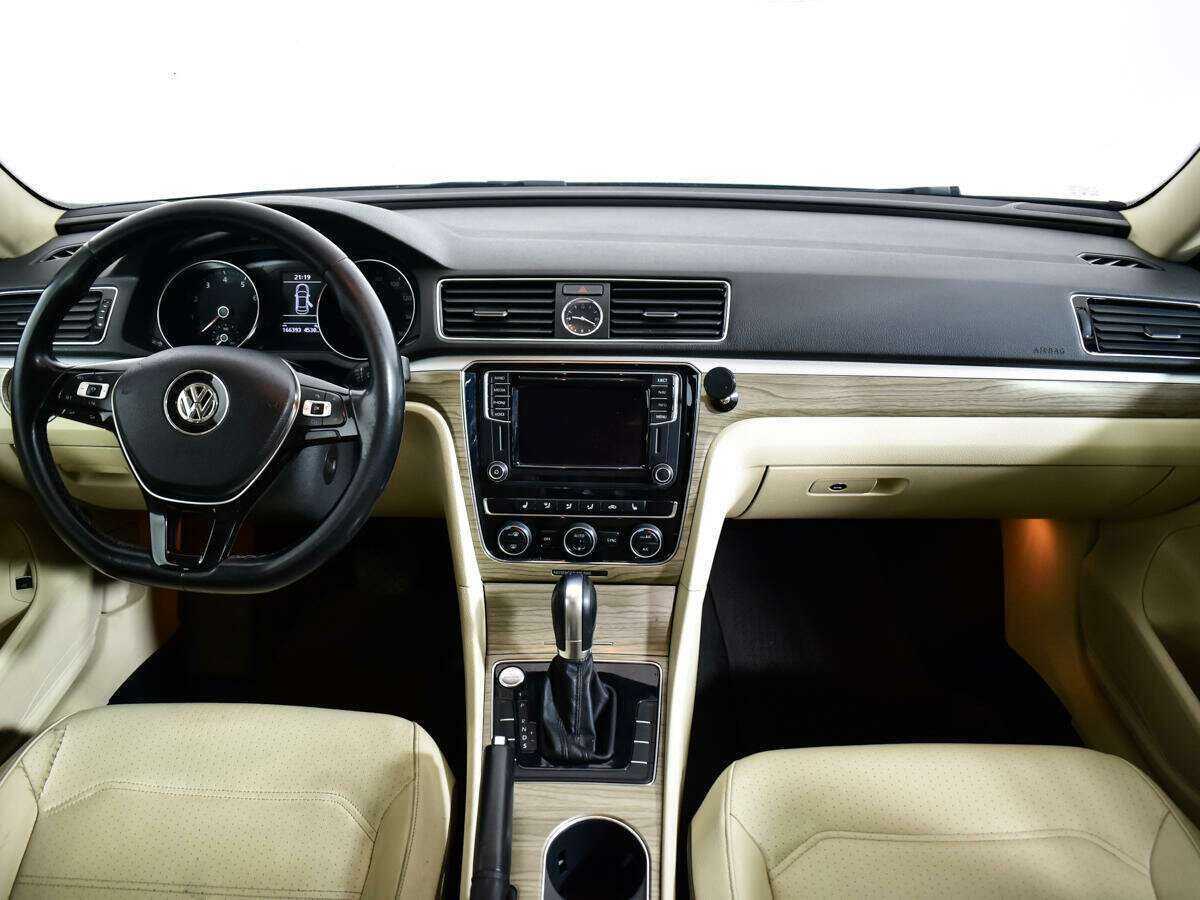 Купить Volkswagen Passat, 2016, 165 000 км.. Фото: #11