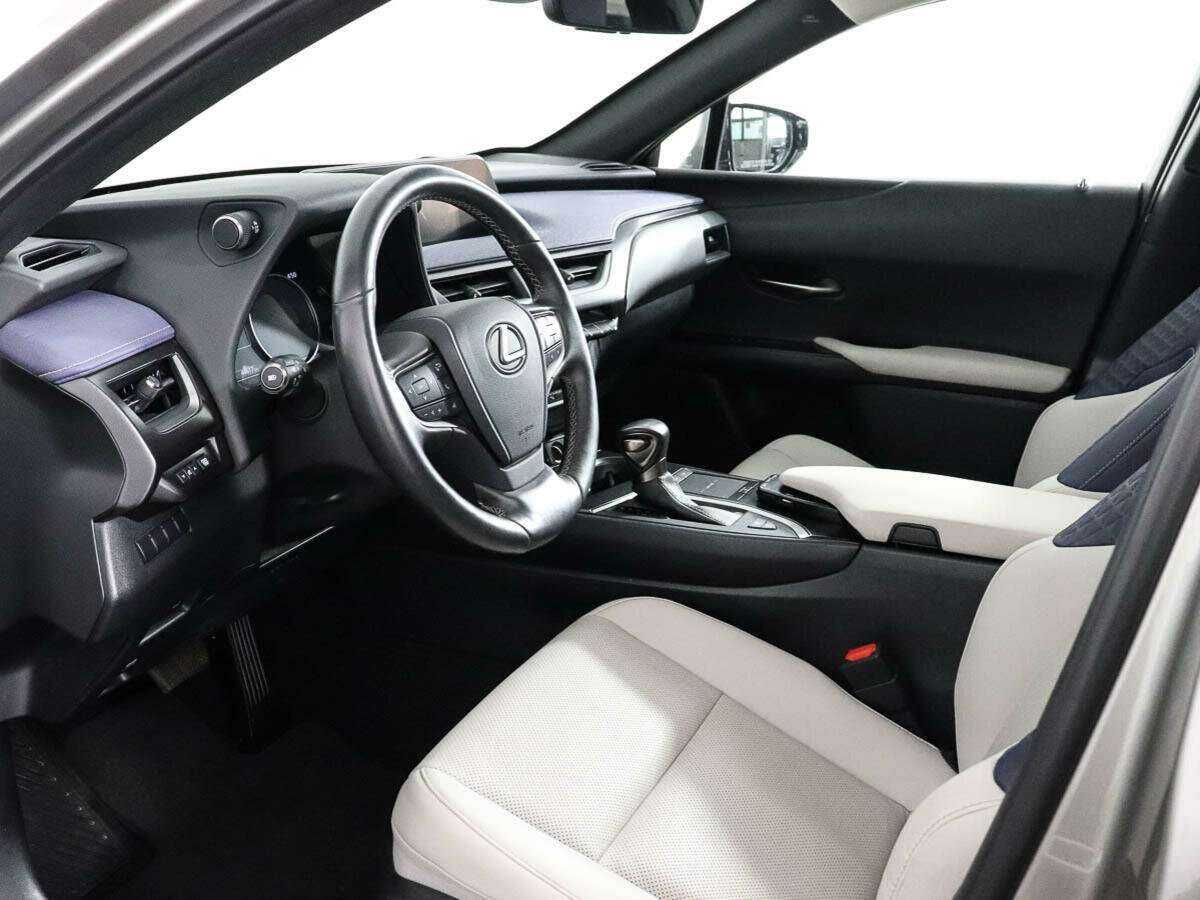 Купить Lexus UX, 2019, 44 617 км.. Фото: #7