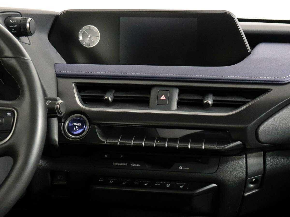 Купить Lexus UX, 2019, 44 617 км.. Фото: #14