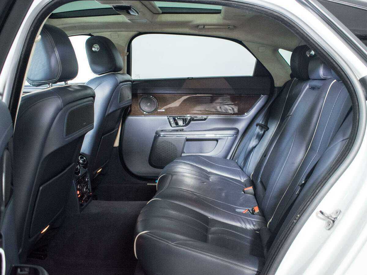 Купить Jaguar XJ, 2014, 98 380 км.. Фото: #9