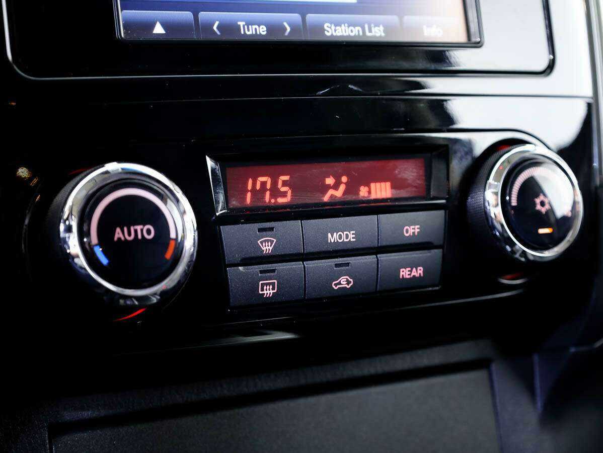 Купить Mitsubishi Pajero, 2014, 132 703 км.. Фото: #15