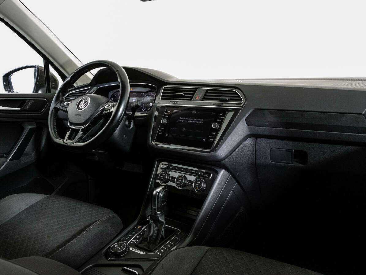 Купить Volkswagen Tiguan, 2017, 160 237 км.. Фото: #8