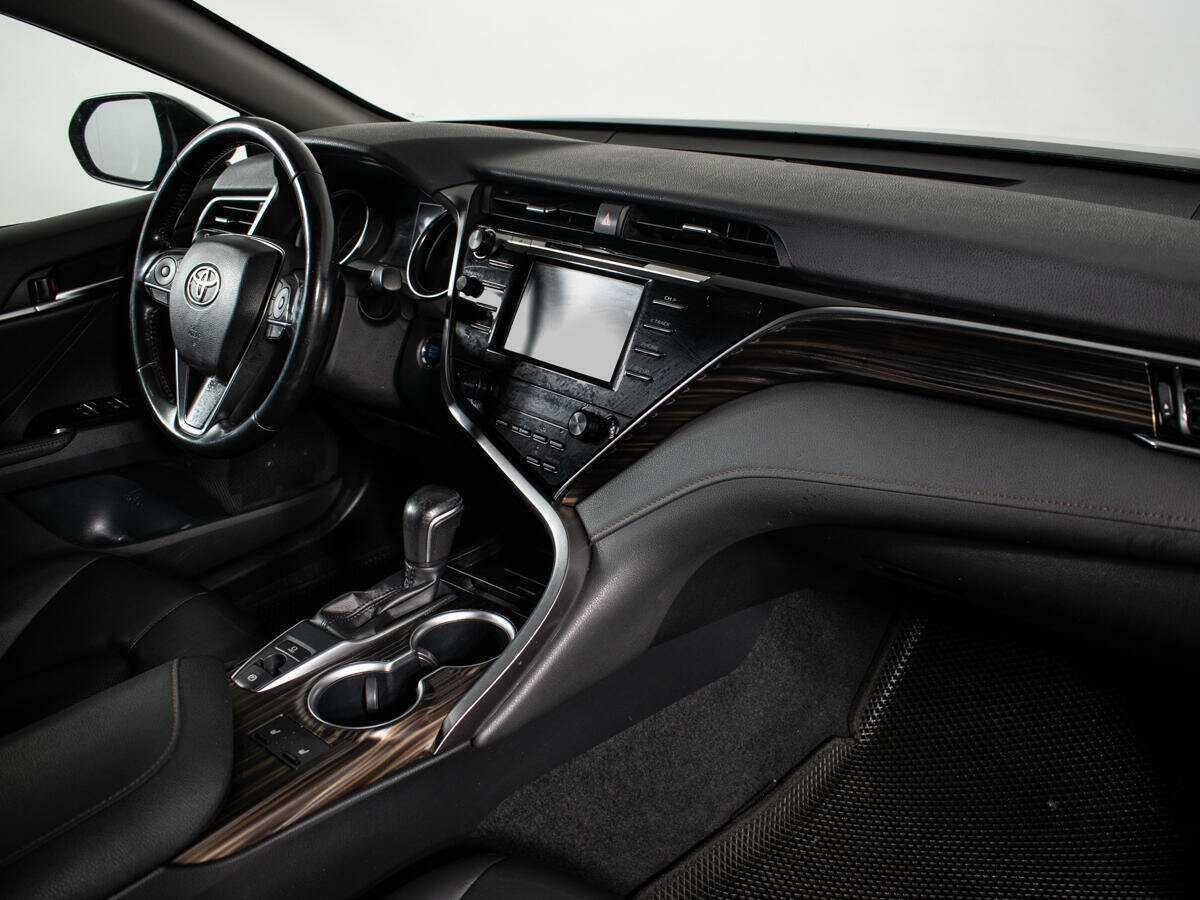 Купить Toyota Camry, 2018, 139 991 км.. Фото: #8