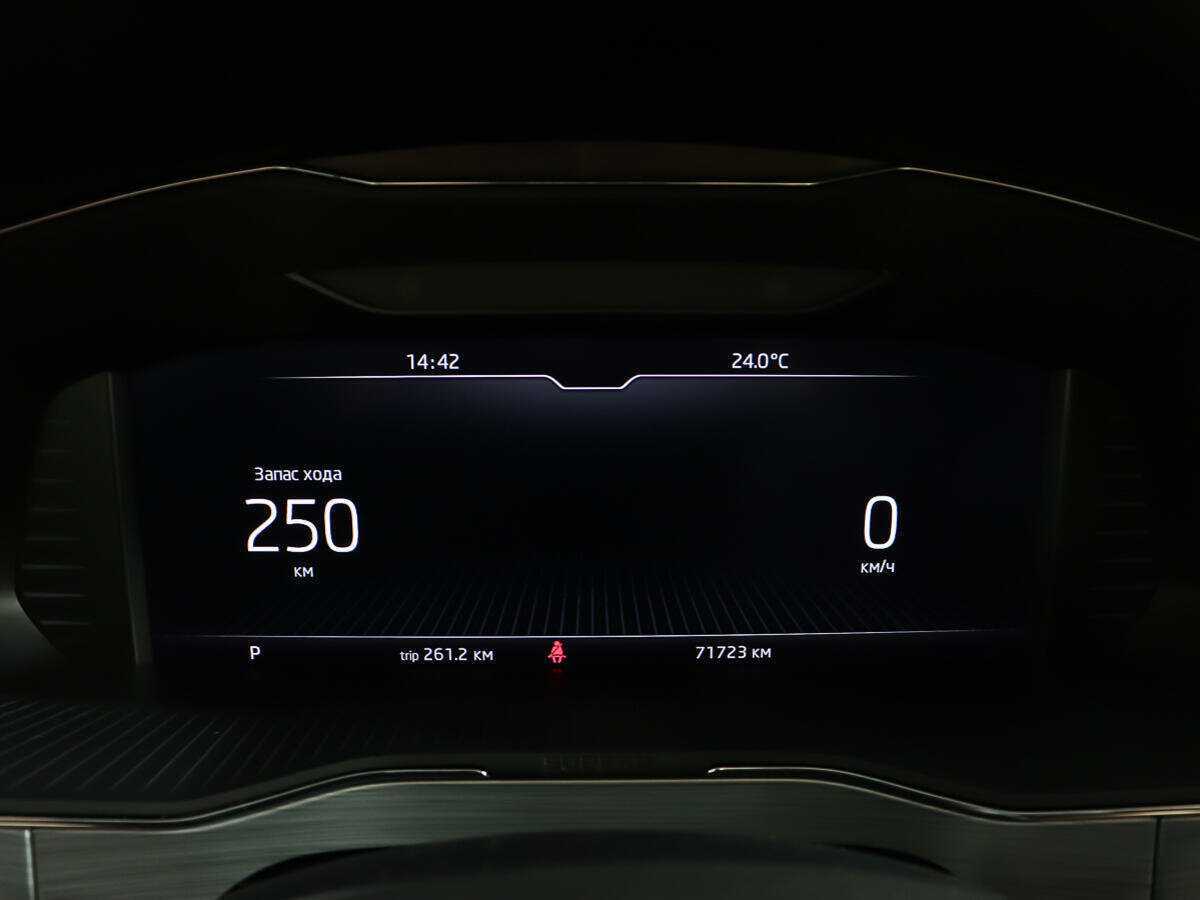 Купить Skoda Superb, 2021, 71 741 км.. Фото: #13