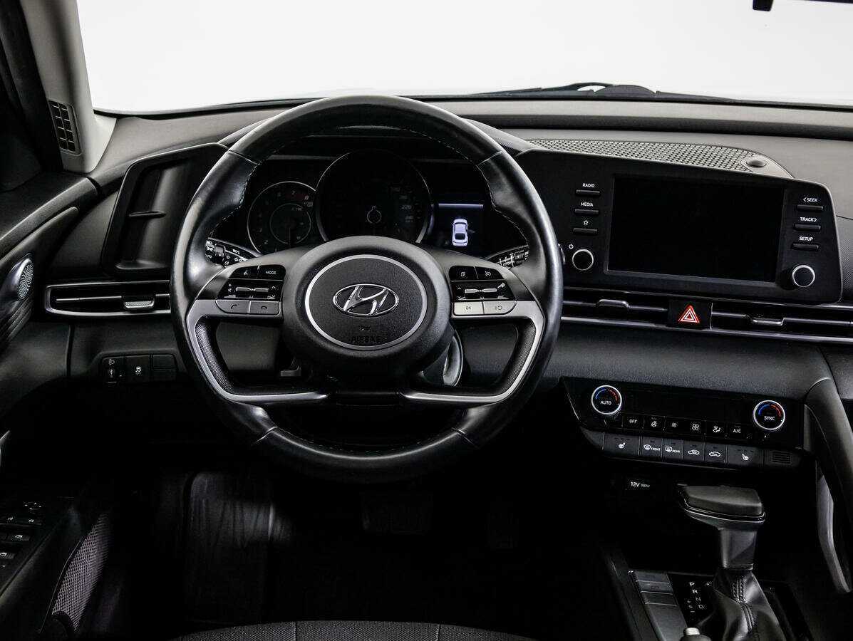 Купить Hyundai Elantra, 2020, 91 268 км.. Фото: #13