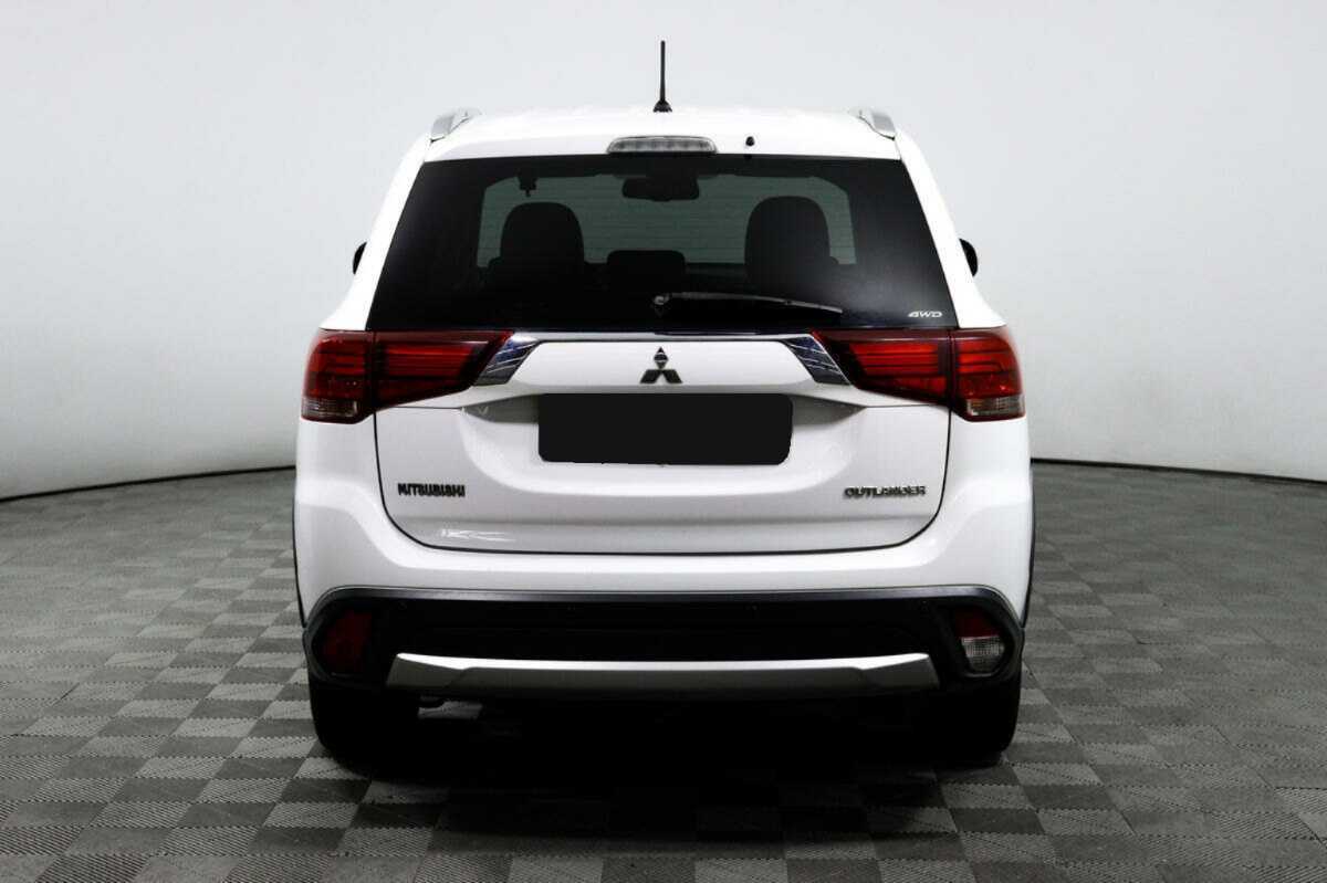 Купить Mitsubishi Outlander, 2016, 129 680 км.. Фото: #5