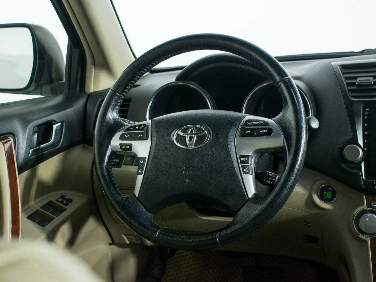 Купить Toyota Highlander, 2012, 124 150 км.. Фото: #11
