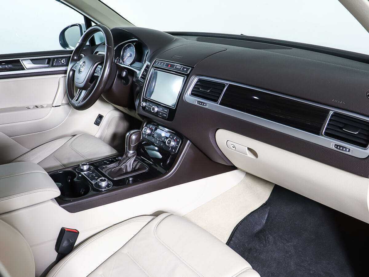 Купить Volkswagen Touareg, 2014, 148 942 км.. Фото: #8