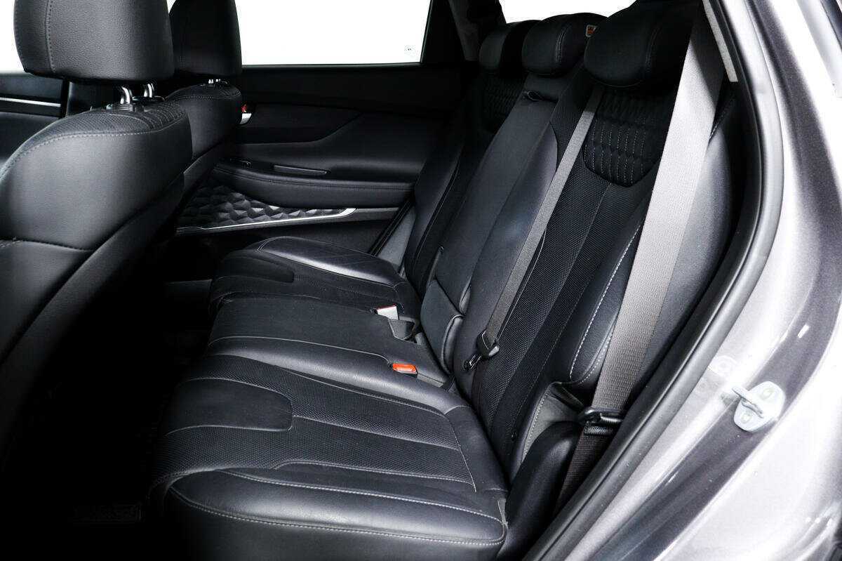 Купить Hyundai Santa Fe, 2019, 153 438 км.. Фото: #11