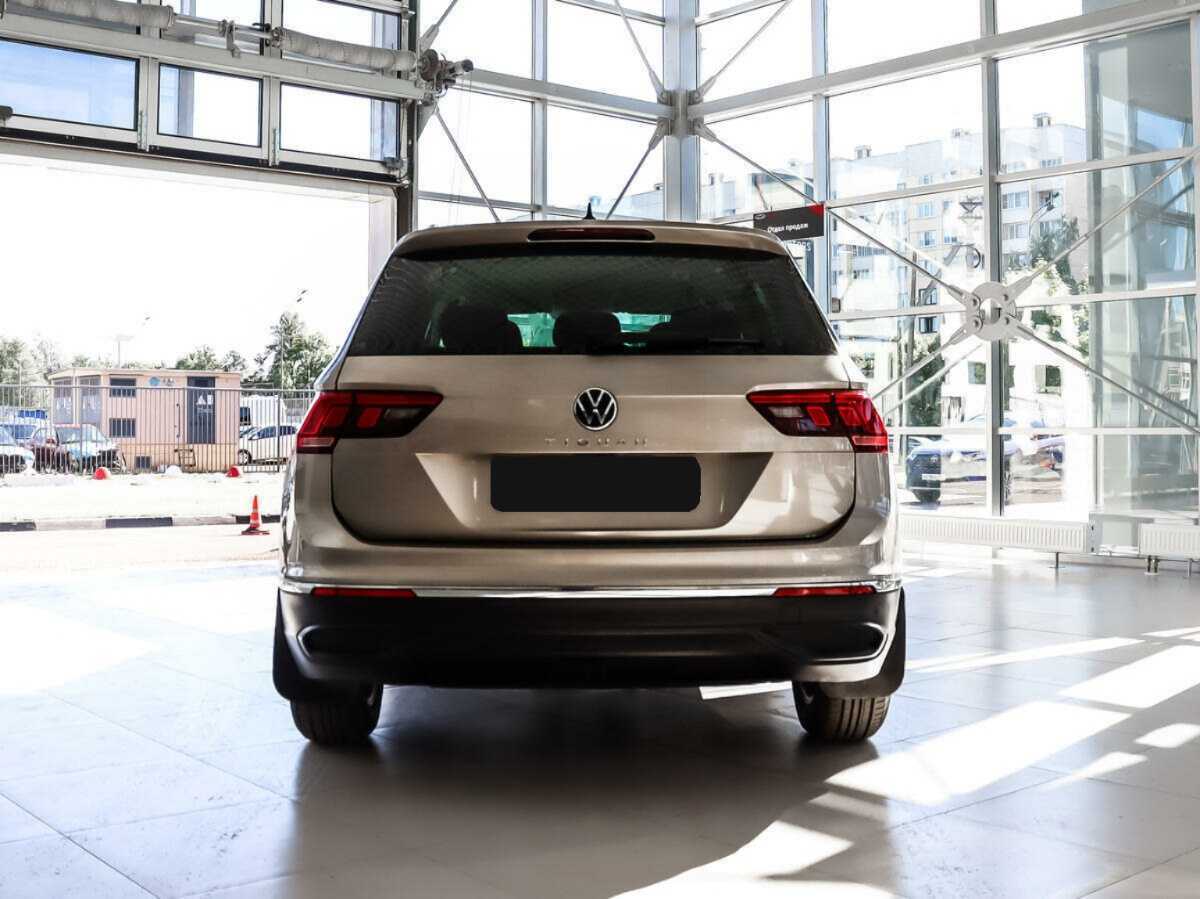 Купить Volkswagen Tiguan, 2021, 71 000 км.. Фото: #5