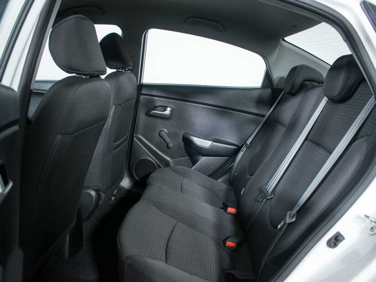 Купить Киа Рио, 2015, 72 300 км.. Фото: #9