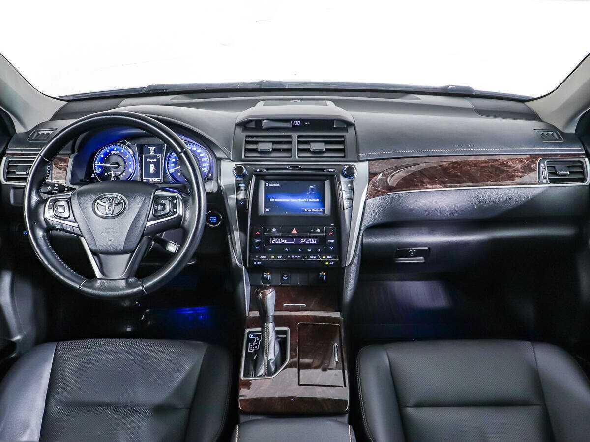 Купить Toyota Camry, 2017, 106 985 км.. Фото: #10