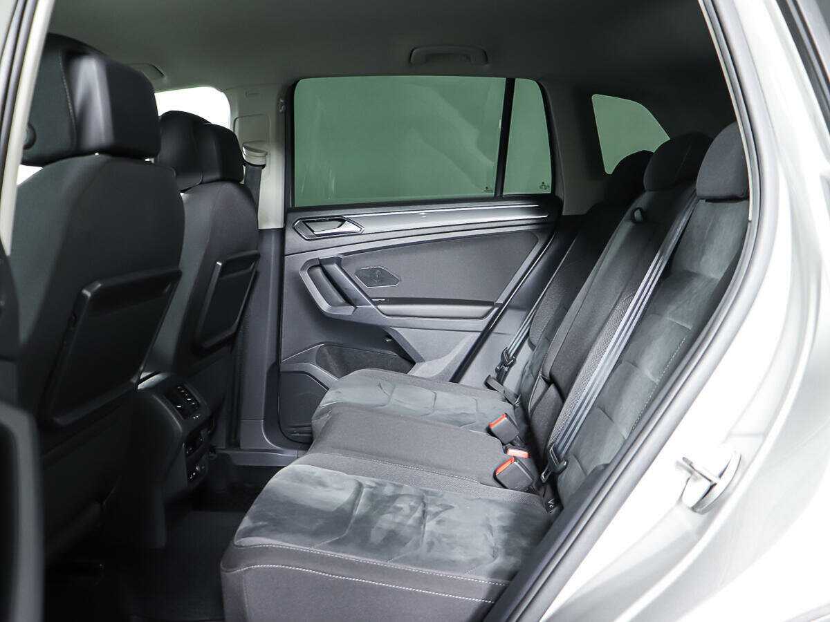 Купить Volkswagen Tiguan, 2017, 59 538 км.. Фото: #9