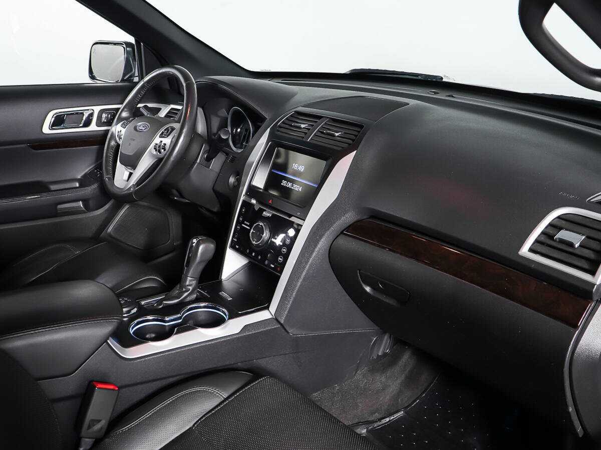 Купить Ford Explorer, 2015, 116 727 км.. Фото: #8